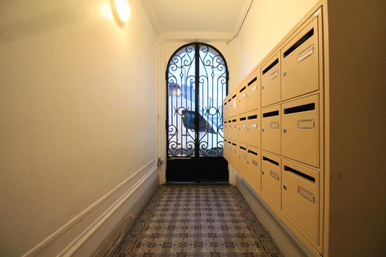 Disponible - Appartement Entier - 10Mn Rer B Aeroport Cdg - Paris Gare Du Nord, T11 Express, Le Bourget, Tout Equipe, Netflix Gratuit, 3 Personnes, 4Eme Etage, Escaliers, Parc Des Expositions, Parking Rue Gratuit Apres 19H Drancy Εξωτερικό φωτογραφία